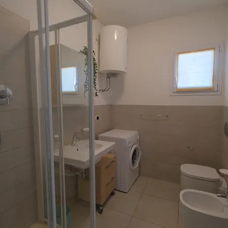 Laguna Park Piazza Brescia Daire *