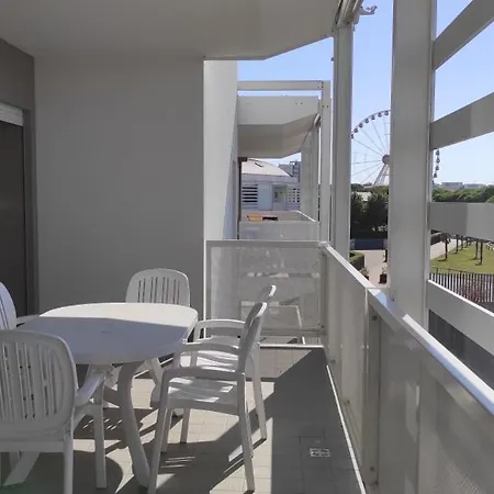 Laguna Park Piazza Brescia דירה *