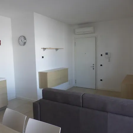 Laguna Park Piazza Brescia Daire *