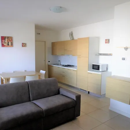 Laguna Park Piazza Brescia *