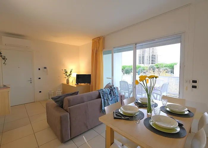 Laguna Park Piazza Brescia Apartment *